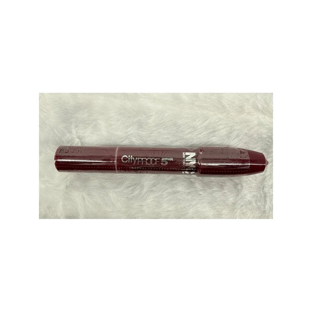 NYC City Proof 5HR Intense Lip Color 031 Gramercy Park Plum Lip Crayon New
